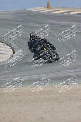 media/Sep-21-2025-Race Pace (Sun) [[98bf33ef95]]/Non Verified/1-Turns 9 and 10 (8am)/